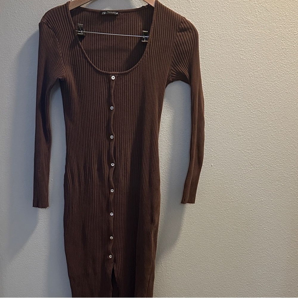 Zara Brown Midi Sleeve Ribbed Dress